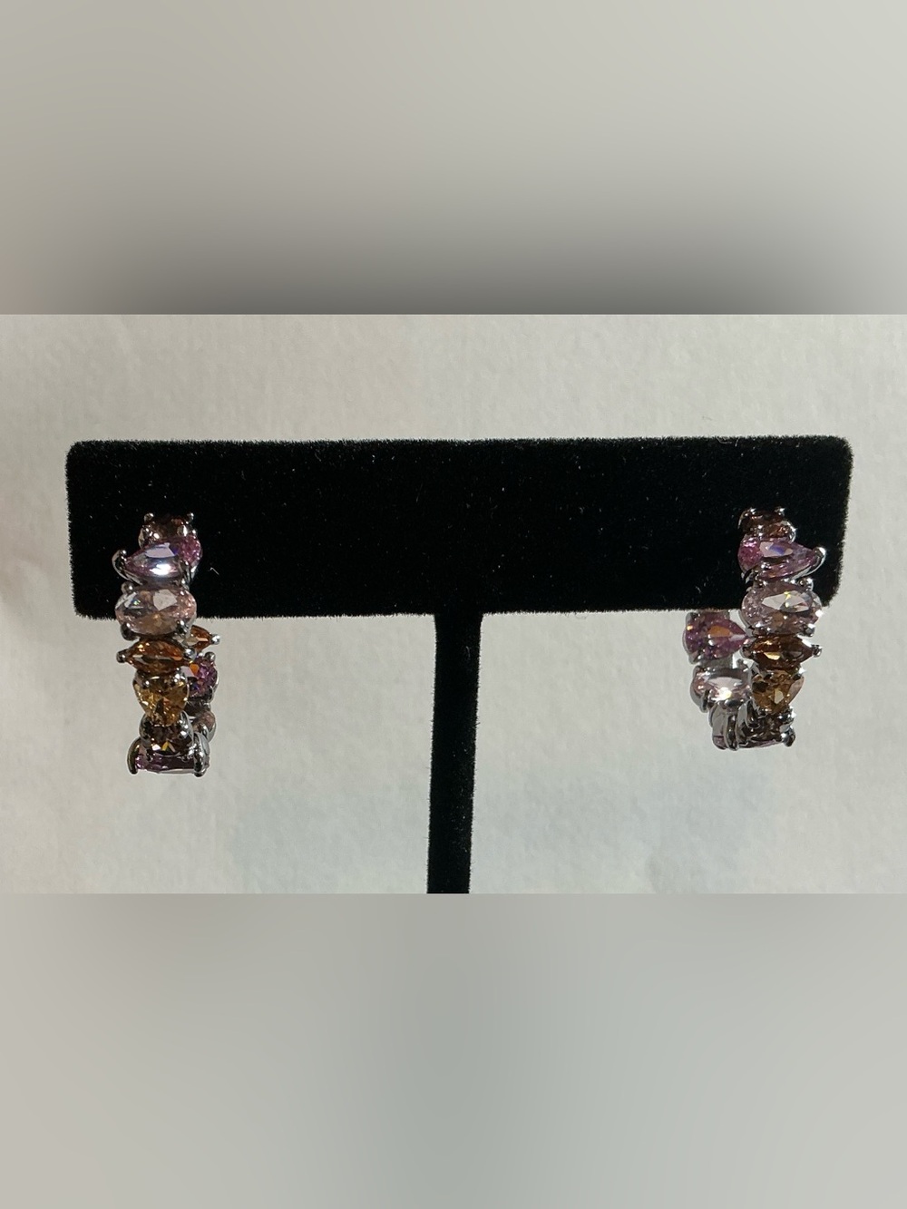 Bomb Party Random 7 pairs of Earring Bundle - Picture 5 of 8